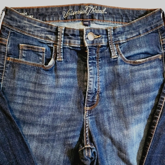 🔖Final Sale! Universal Threads Denim Jeans - Picture 2 of 9